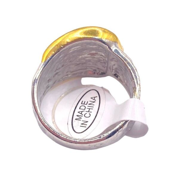 Mixed metal belt buckle textured ring size 8.5 - Picture 2 of 4